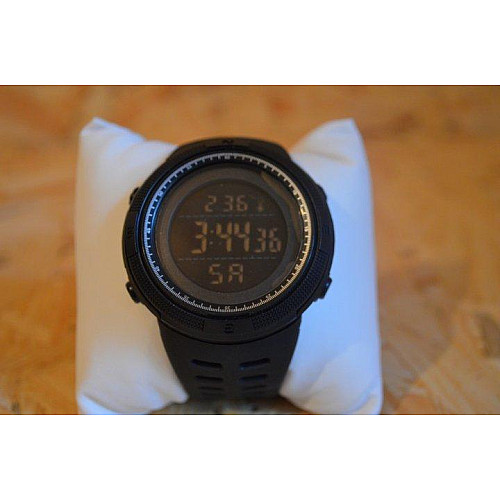 Мужские спортивные часы с термометром Skmei 1681 Черный (1711861365)