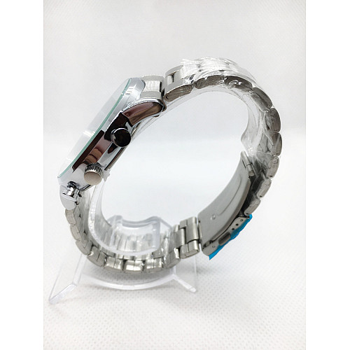 Наручні годинники чоловічі Clockhouse Boss Сріблястий (IBW679S)