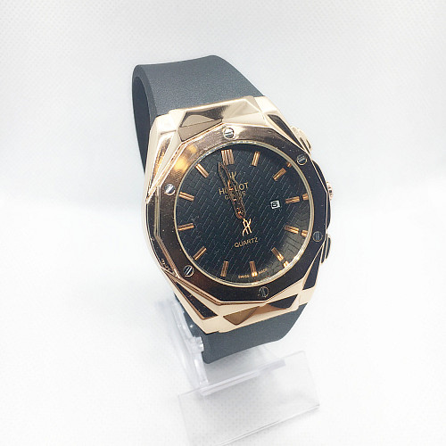 Наручні годинники чоловічі Clockhouse Hublot Золотистий (IBW265Y)