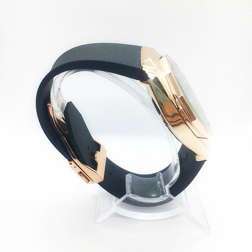 Наручні годинники чоловічі Clockhouse Hublot Золотистий (IBW265Y)