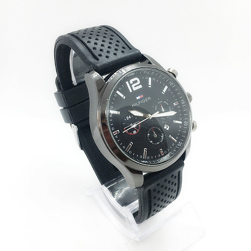 Наручні годинники чоловічі Clockhouse Hilfiger Чорний (IBW300B)