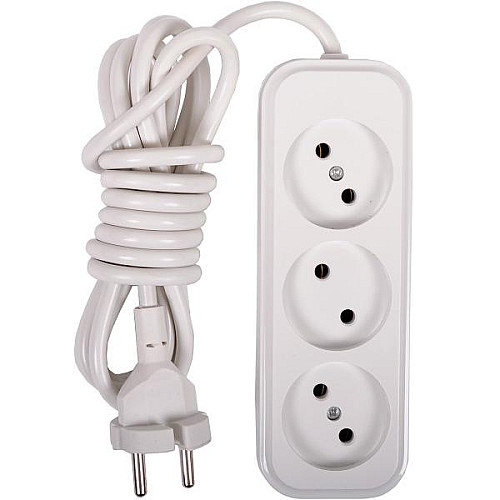 Удлинитель на 3 розетки 2 м A-Plus 2303