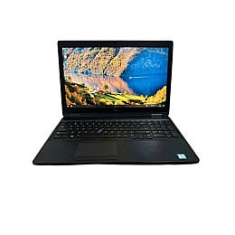 Ноутбук Dell Precision 3530 15.6 32 Гб 1000 Гб Відновлений