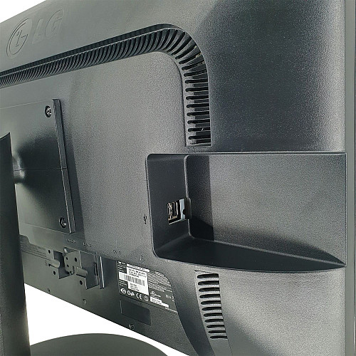 Монитор Refurb LG Flatron E2411 24" Class A