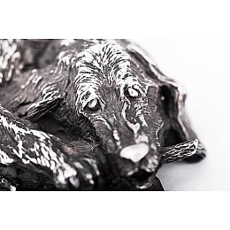 Серебряная фигура ручной работы Спящая собака Сер.14 Оникс