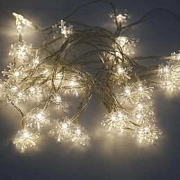 Светодиодная гирлянда LED Снежинки на батарейках 40 светодиодов 5 м Теплый белый