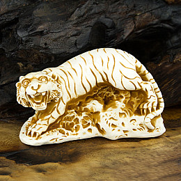 Статуэтка Нэцкэ Тигр Netsuke Гипс 7,6x4.3x3.8 см Бежевый (00749)