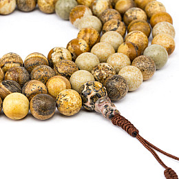 Четки из песчаной пейзажной яшмы HandiCraft 108 бусин 8.7 мм (27165)