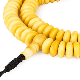 Четки тантрические из кости яка Swayambhu ST плоские 108 бусин 12.5 мм (12502)