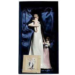 Фарфоровая Статуэтка Счастье материнства Pavone AL32058