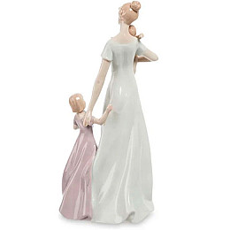 Фарфоровая Статуэтка Счастье материнства Pavone AL32058