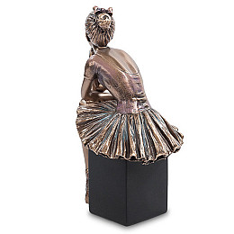 Статуетка декоративна Задумливість 16 см Veronese AL84441