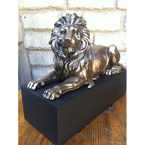 Статуетка декоративна Lion 17 см Veronese AL84475