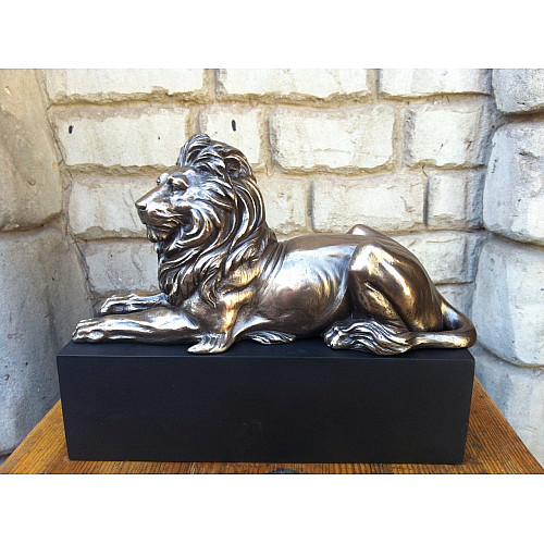 Статуетка декоративна Lion 17 см Veronese AL84475