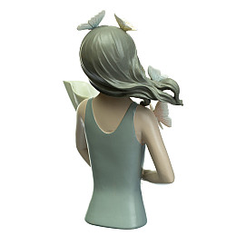 Фигурка Девушка Girl in gray 32х20х13 см Lefard AL97900 Белый