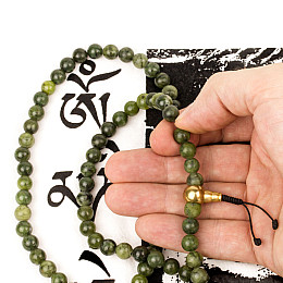 Чотки з нефриту HandiCraft 108 намистин 8.5 мм (27586)