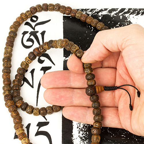 Чётки из семян Рудракши HandiCraft 108 бусин Антик 9-9.8 мм (27597)