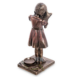 Статуэтка декоративная Девочка с котенком Veronese AL32464