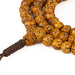 Чотки з насіння пальми Kailash Кров дракона Антик 108 намистин 6.3 мм (08186)