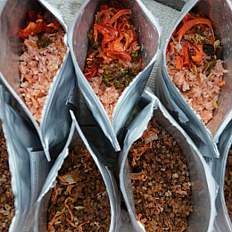 Каша гречана James Cook з м'ясом (JC-0025)