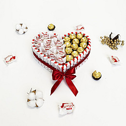 Торт из сладостей киндер раффаэлло и фереро PRO 27*24 см 61 шт