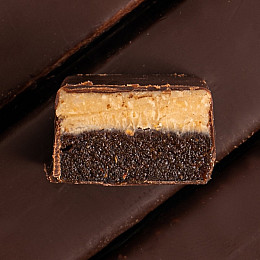 Шоколадний батончик без глютену FIZI Hazelnut himalayan salt 45 г х 10 шт Веган (4820262540023)