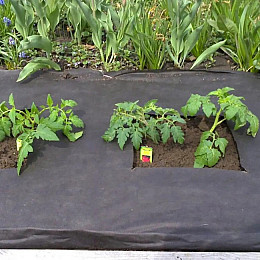 Агроволокно черное пакетированное Shadow 60 г/м² 3,2х5 м