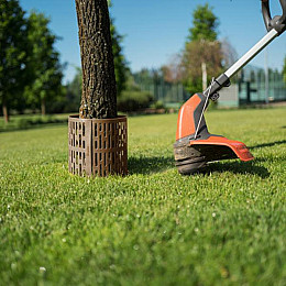 Бордюр TreeSave для захисту стволів дерев висота 20см ширина 33см коричневий Bradas