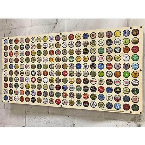 Скарбничка-рамка для пивних кришок Beer cap map