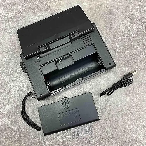 Радіо-ліхтар на сонячній батареї на акумуляторі Solar Charge S-1521BTS