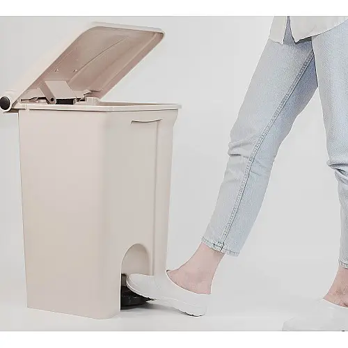 Контейнер для відходів One Chef з педаллю Step On 45 л