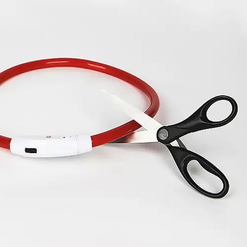Светодиодный LED ошейник Lesko L-18 Red M для собак и котов USB светящийся водоотталкивающий