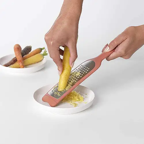 Тертка Brabantia Tasty+ 29,6x6,5x1,8 Червоний (120985)