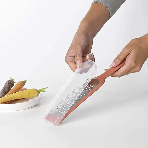 Тертка Brabantia Tasty+ 29,6x6,5x1,8 Червоний (120985)