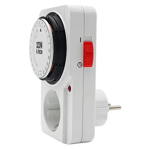 Розетка с таймером электро-механическая суточная XON E-Tech SwitchTimer X232 16А 230В Белый (XSTLB012415W 7300)
