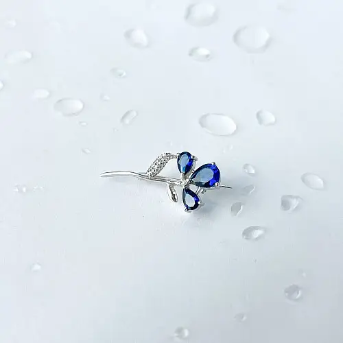 Серебряная брошка SilverBreeze с сапфиром nano 1.77ct (2140870)
