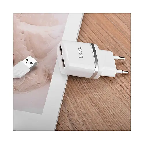 Адаптер мережевого зарядного пристрою Hoco C12 Dual USB Charger 2 USB 2.4A Output Lightning Adapter iPhone 6 / iPhone 5 USB-C Адаптер Watch 3 / Watch 4 Білий