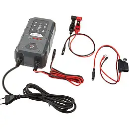 Зарядний пристрій для акумуляторів Bosch C70 12/24V 10A 0189911070