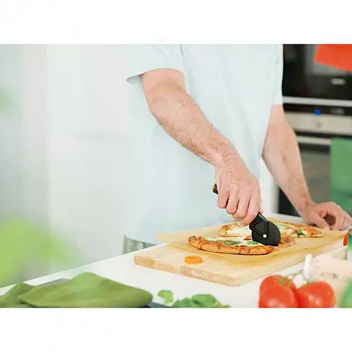 Ніж Fiskars FF для піци