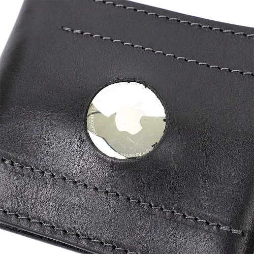Кожаний затискач для грошей з тримачем для Apple AirTag GRANDE PELLE 11619 Чорний