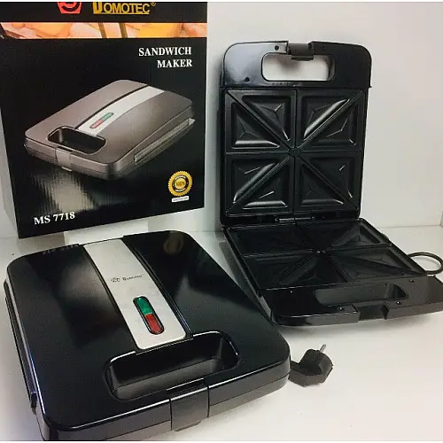 Сендвічниця Domotec MS 7718/ 6745 4 скибочки Чорна