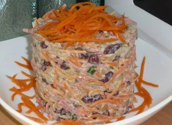 изображение вкусного салата на Новый год