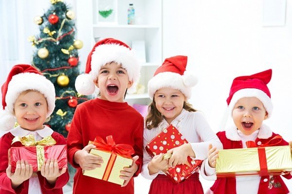 фото Полезные сладкие детские новогодние подарки